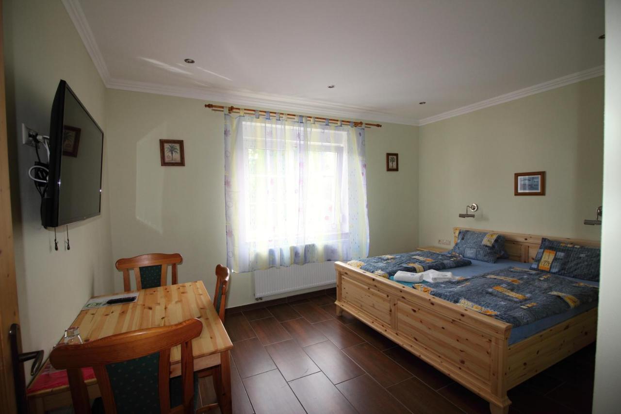 Penzion Olga Mariánské Lázně Exterior foto